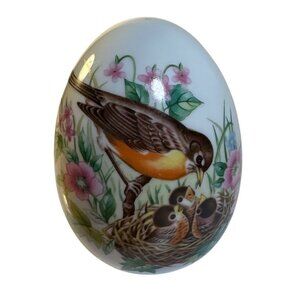 Avon Porcelain Egg Spring New Beginnings With Robin Bird & Nest Design 3" Easter